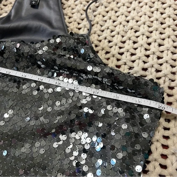 Express Sequined Gray Mini Dress - Picture 3 of 7